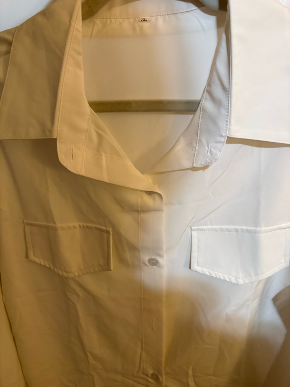 Classic Long Sleeve Button-Up Shirt in Off-White - Picture 3 of 3